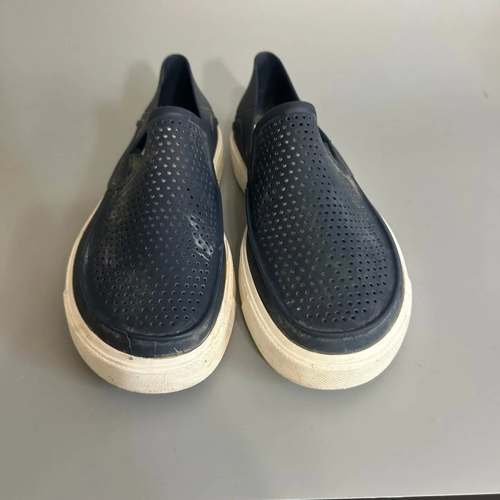 Crocs LiteRide Pacer Navy Blue White Slip On Sneakers Mens 7 Womens 9